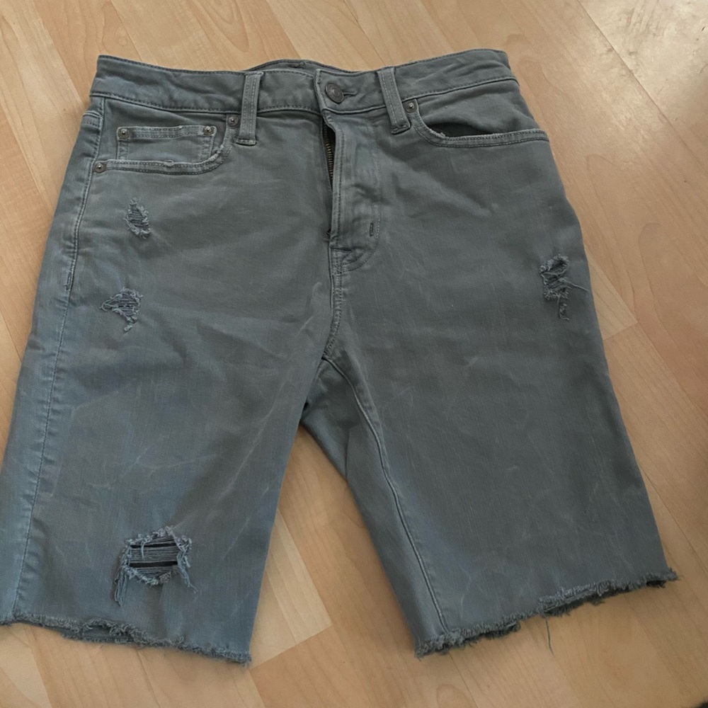 AE - American Eagle Shorts